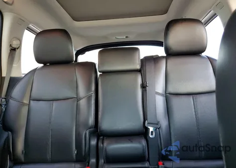 2015 Nissan Pathfinder S z USA, uszkodzony, nr VIN 5N1AR2MM6FC624830